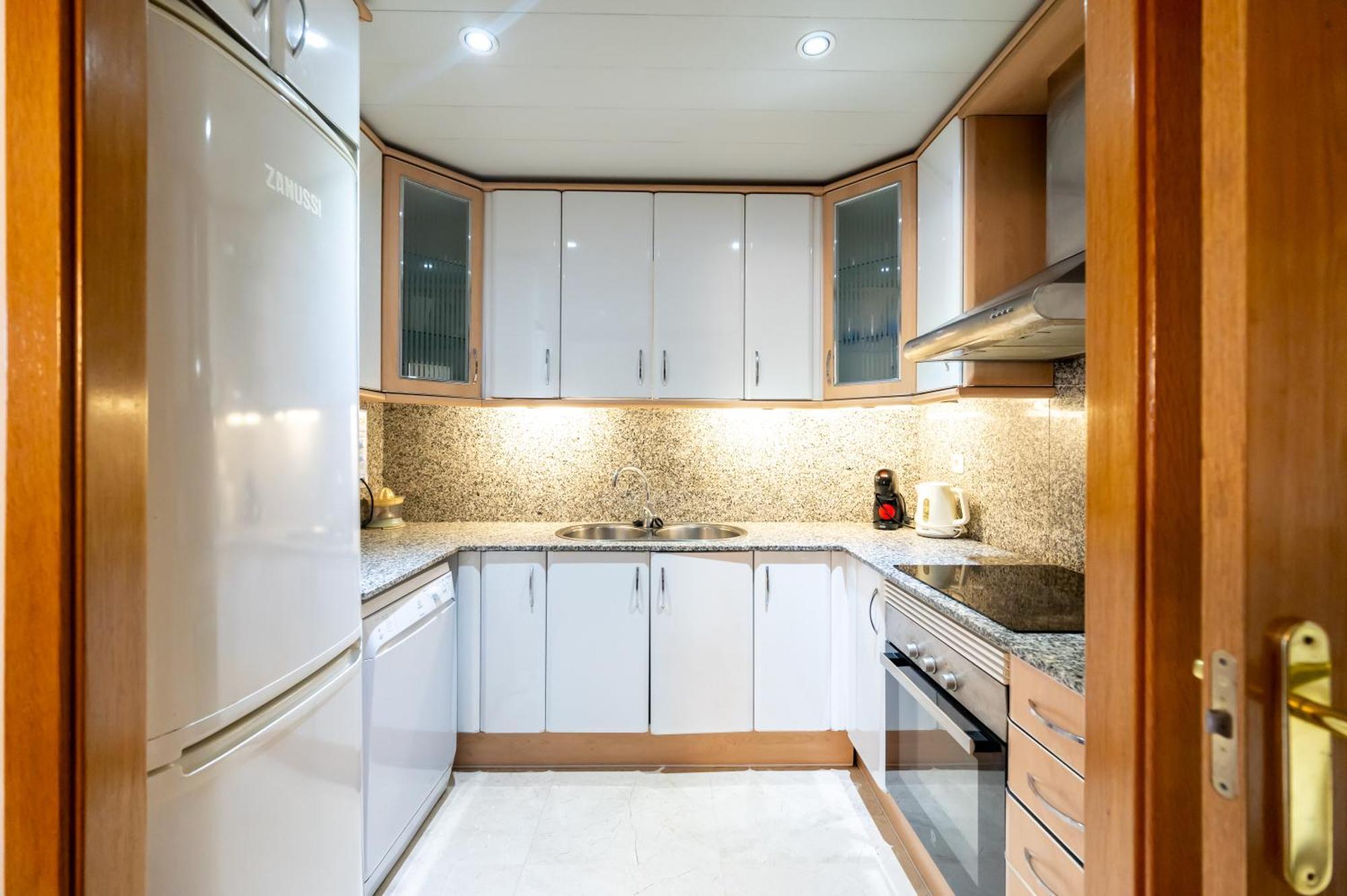 Apartamento Comfy Downtown + Private Terrace Barcelona Exterior foto