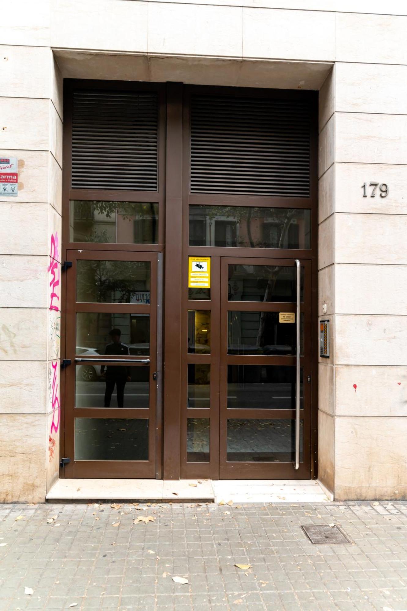 Apartamento Comfy Downtown + Private Terrace Barcelona Exterior foto